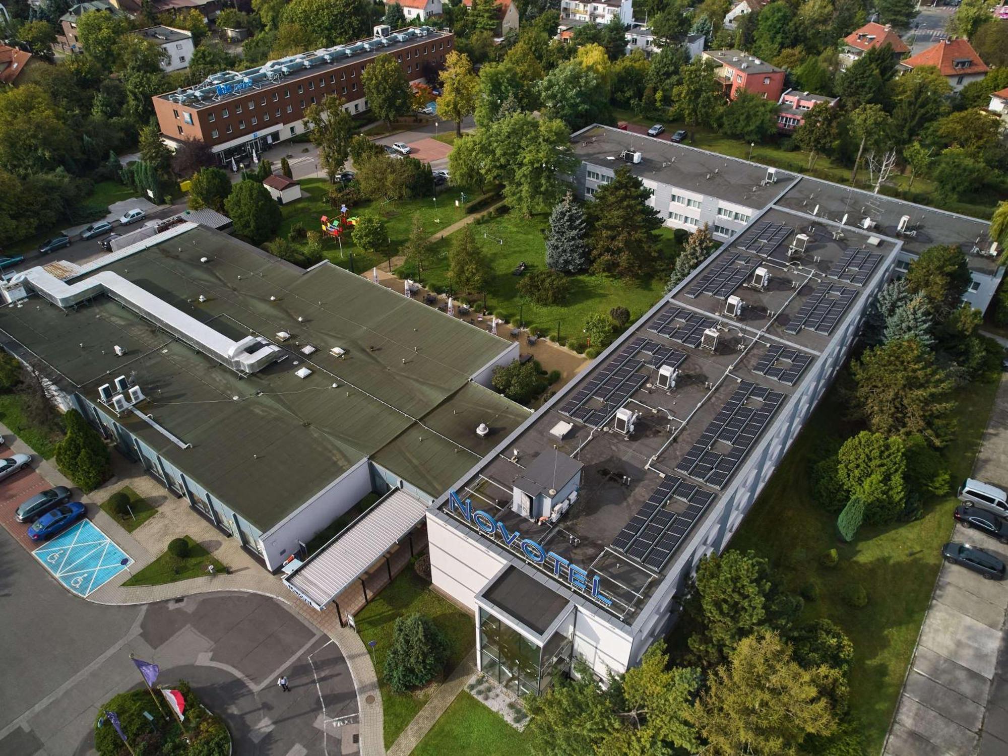 Novotel Wroclaw City Exterior foto